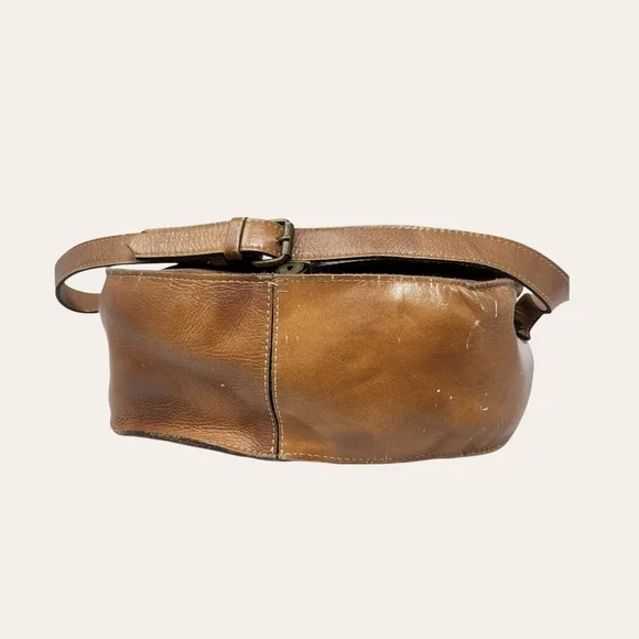 Patricia Nash Women Brown Leather Handbag - Picture 5 of 15